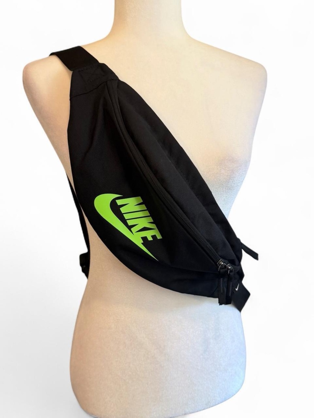 Nike hip bag/ crossbody
